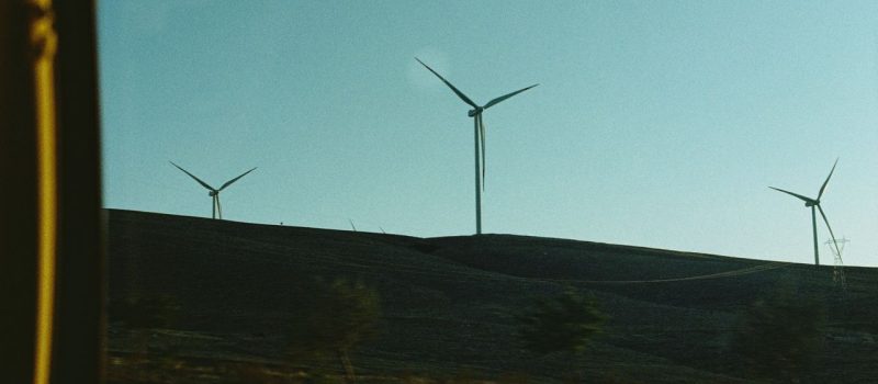 Doradztwo energetyczne dla firm – jak obniżyć koszty energii i zoptymalizować wydatki przedsiębiorstwa?