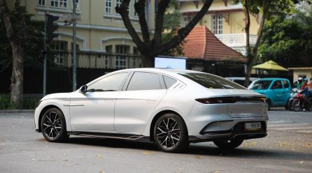 Kompaktowy SUV hybrydowy do miasta – czy napęd plug-in to najlepszy wybór na co dzień?